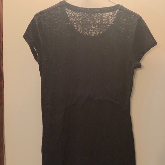 T-shirt, v-neck, navy blue. - Picture 2 of 2